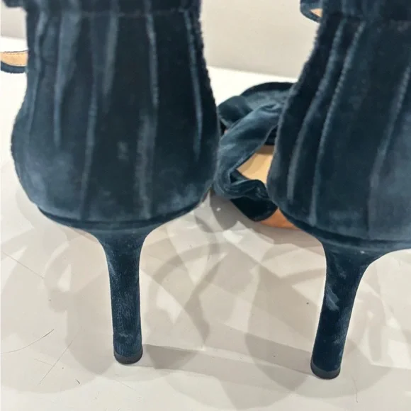 Jimmy Choo Women's Velvet Heels - Dark Blue size 39 - Picture 10 of 13